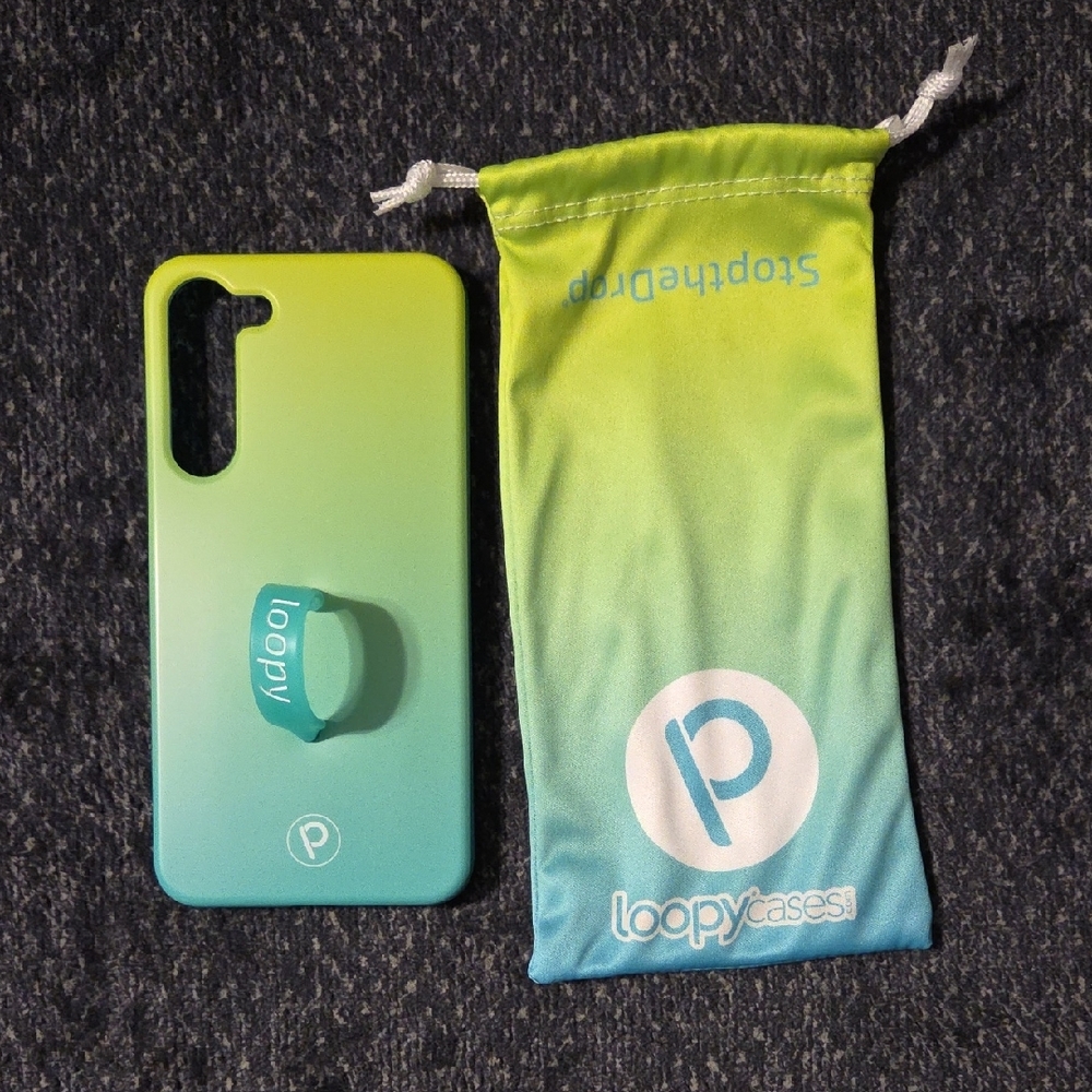 Loopy Case Gradient Green Phone Case